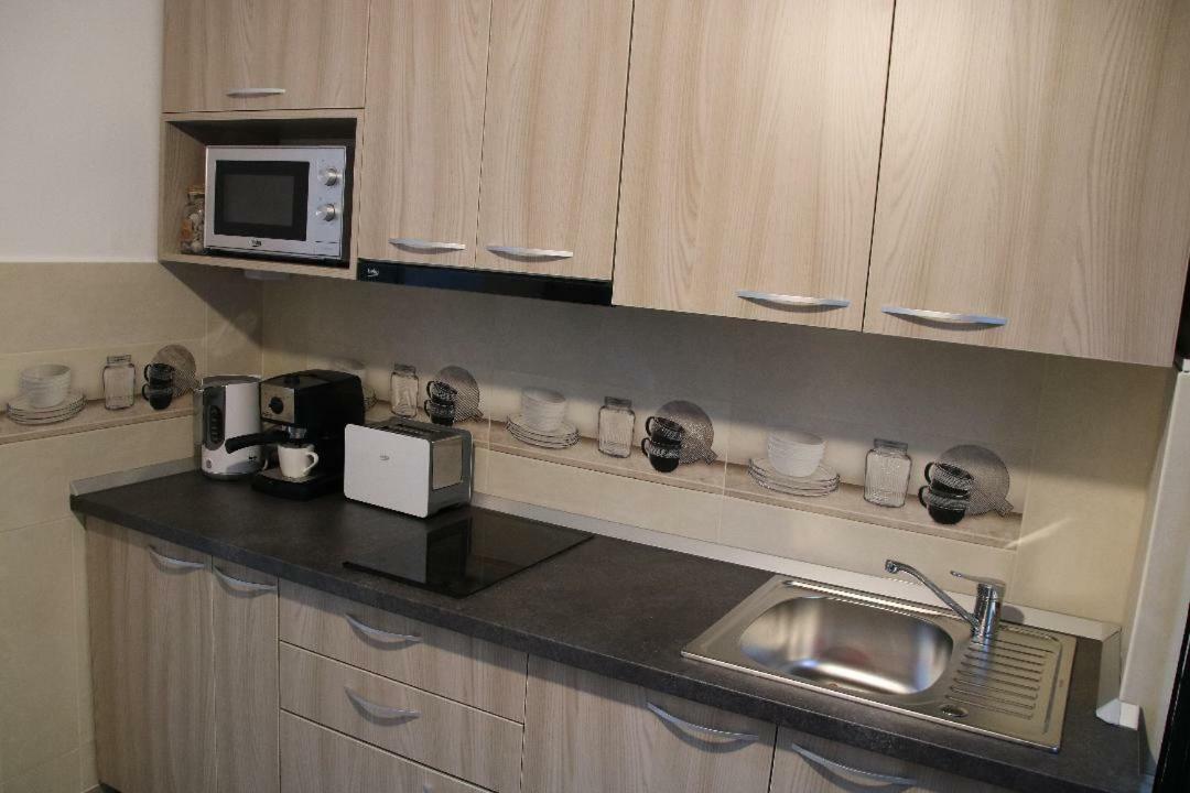 Tania Apartament ออราแด ภายนอก รูปภาพ
